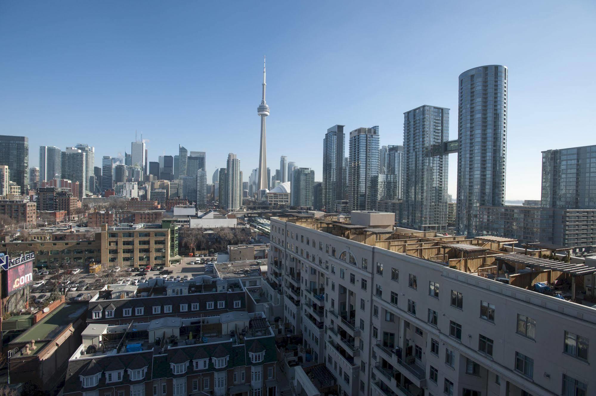 Life Suites Luxury Downtown Condos Toronto Exterior foto